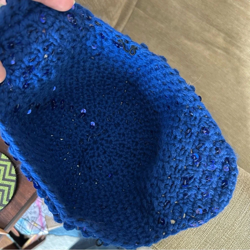 Vintage royal blue knit beaded ear warmer hat - Picture 3 of 3